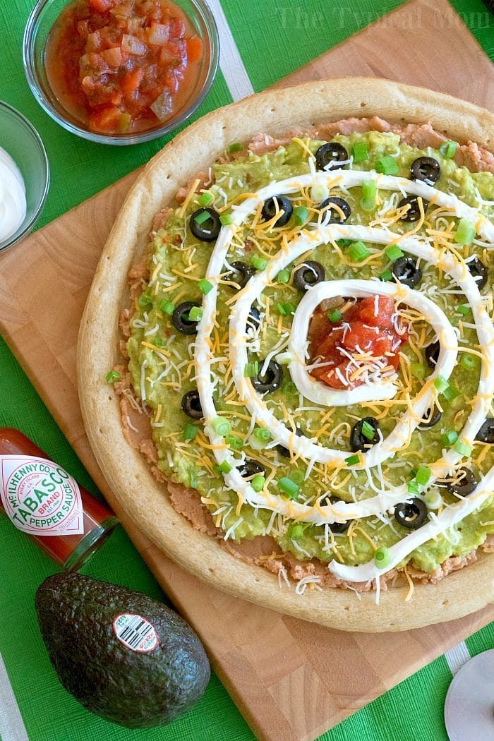 7 layer dip pizza 2