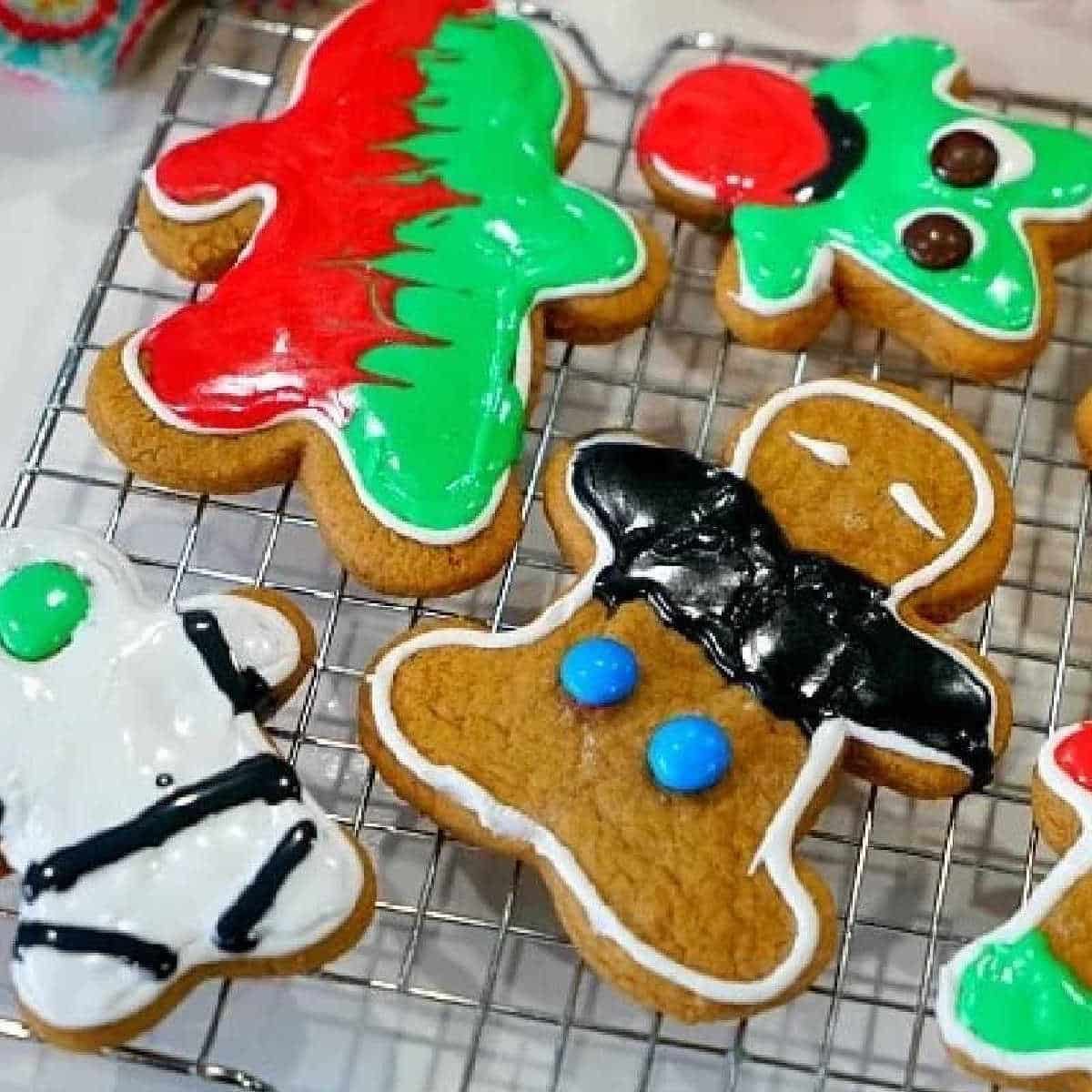 Air Fryer Gingerbread Cookies