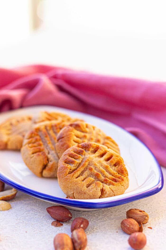 Small Batch Peanut Butter Cookies