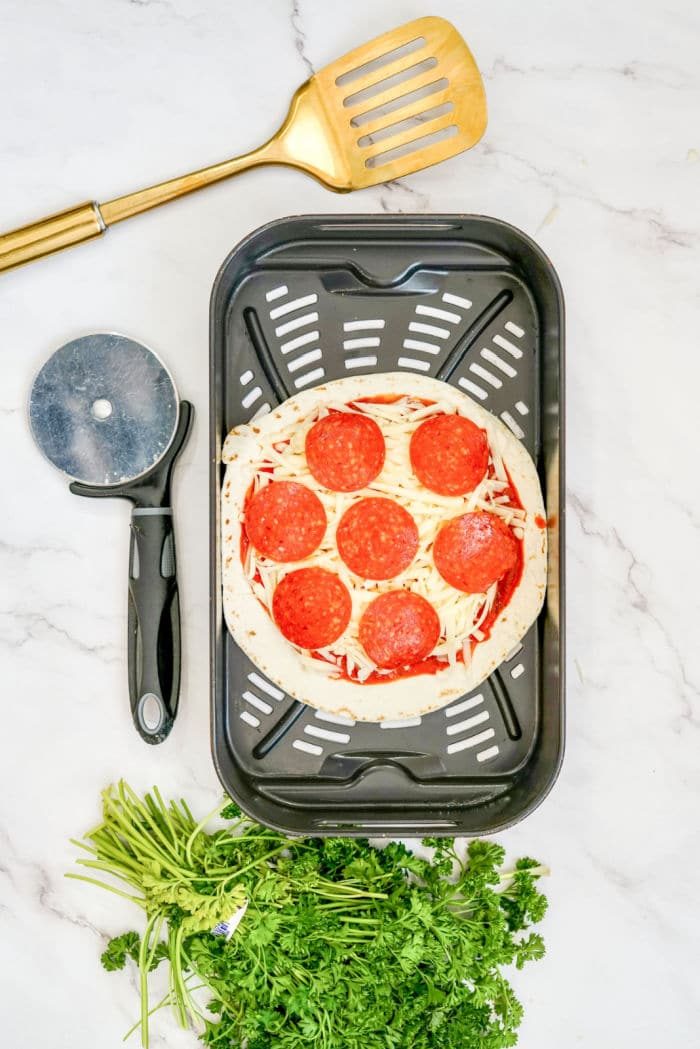 How to Make Tortilla Pizza