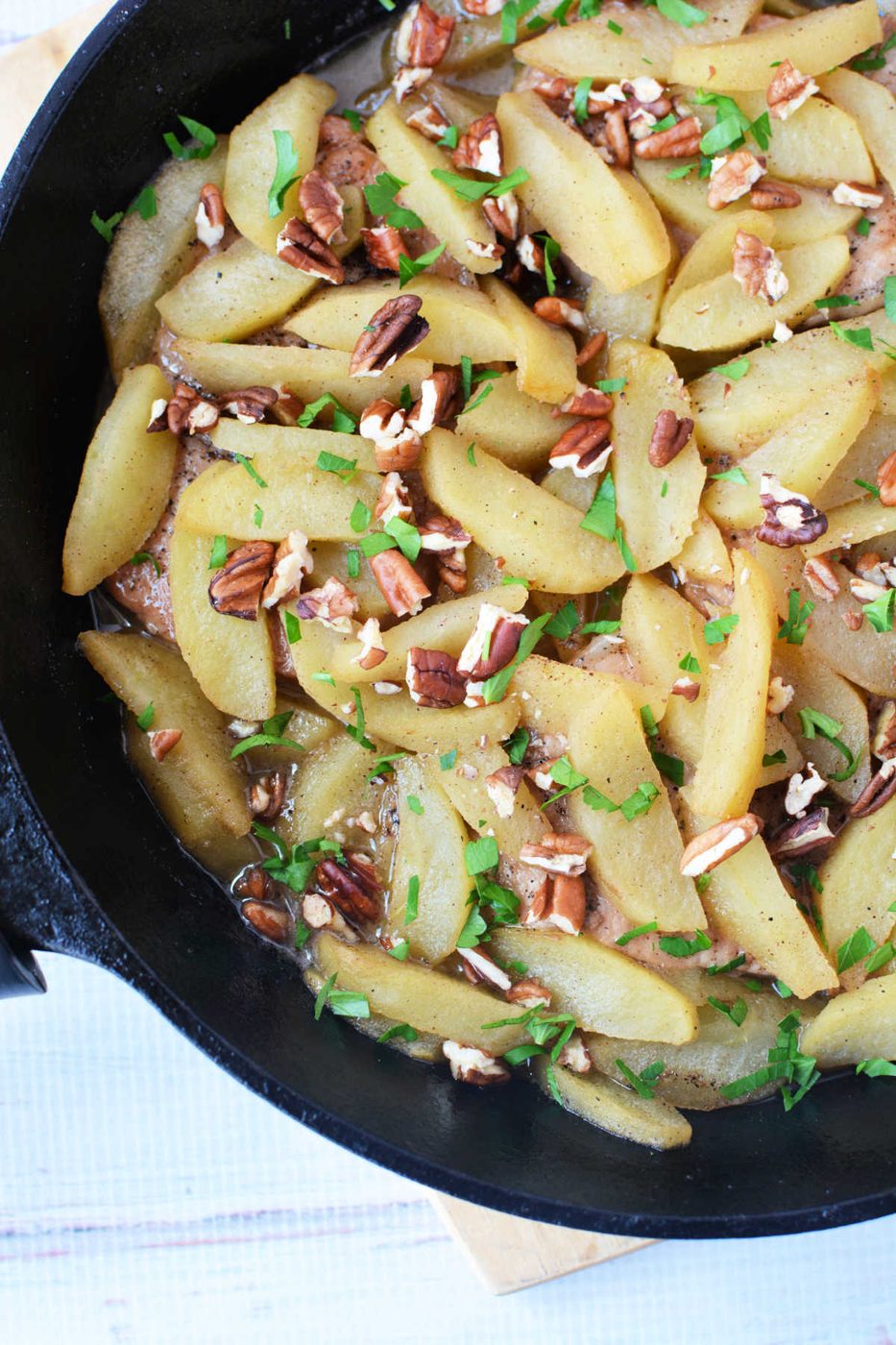 Baked Pork Chops and Apples