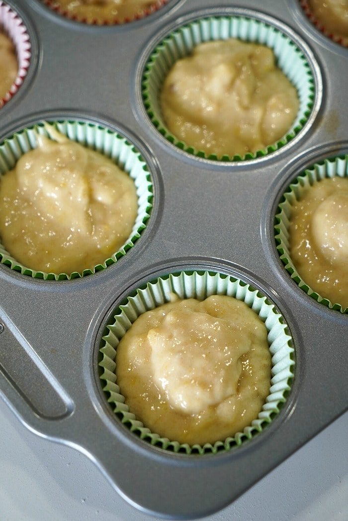 banana muffins