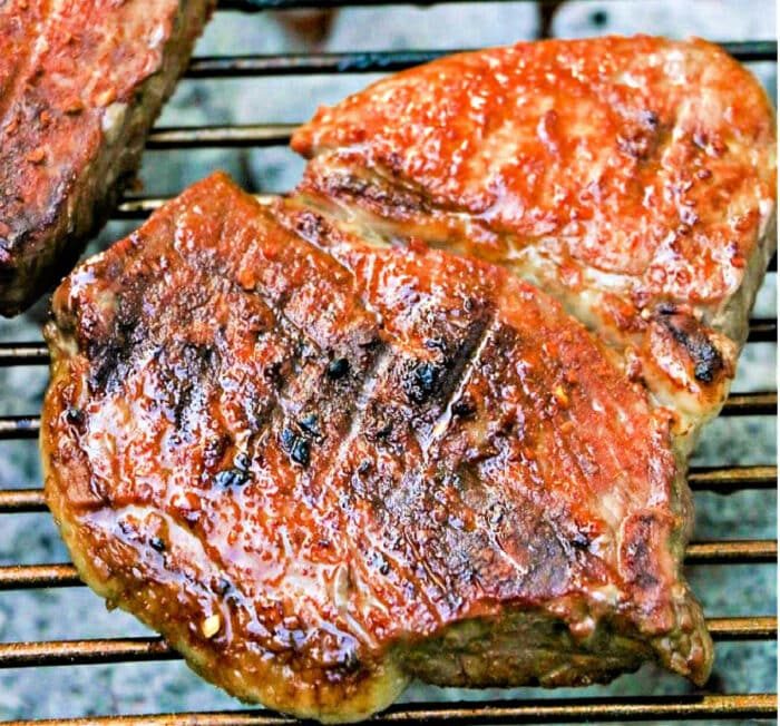 grilled steak with dry rub