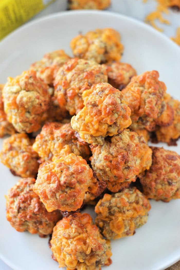 Bisquick Sausage Balls 3 Ingredients