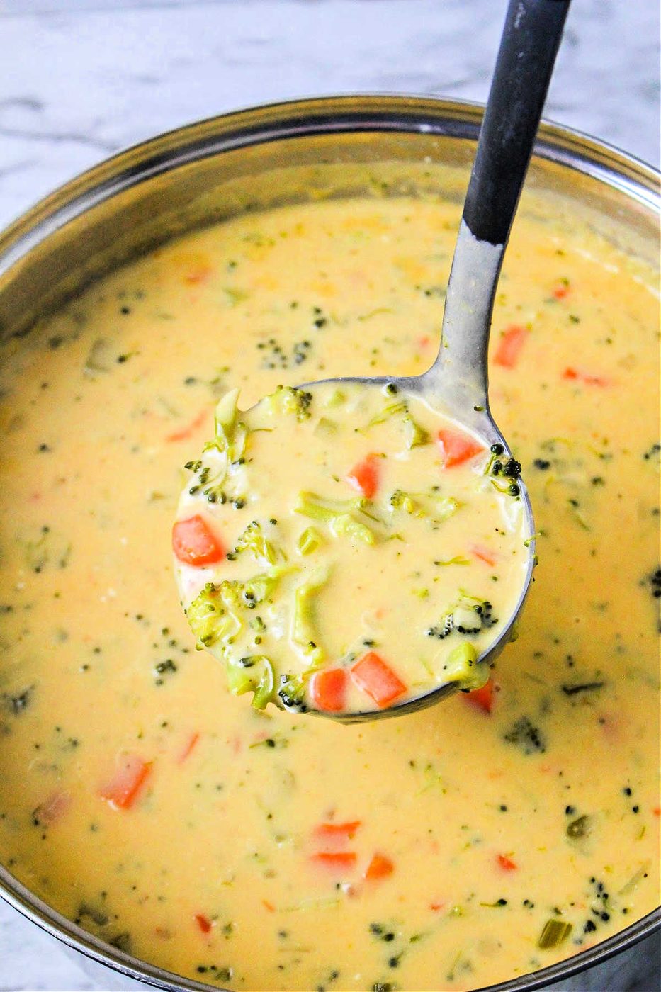 Broccoli Beer Cheese Soup