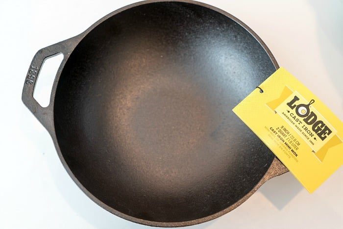 apple crisp in cast iron