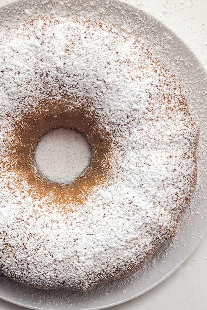 Champagne Bundt Cake