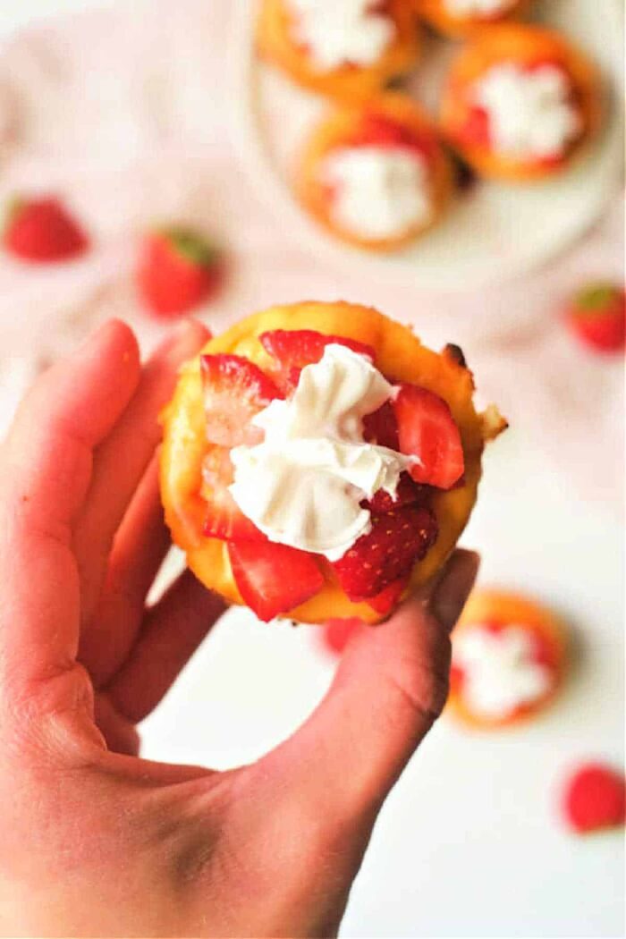 How to Make Cheesecake in a Muffin Tin