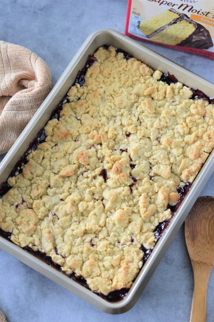 3 Ingredient Cherry Cobbler