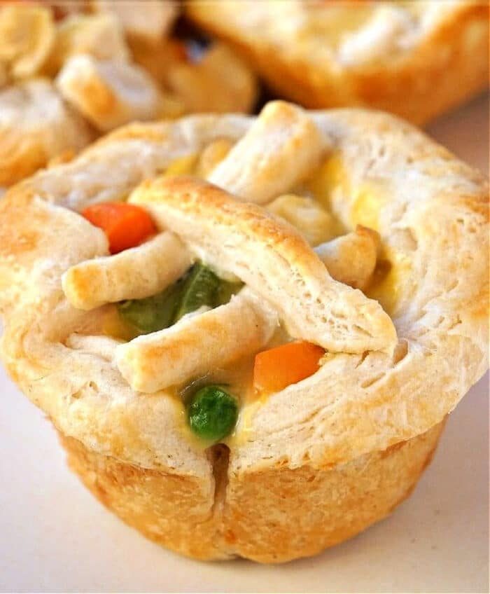 chicken pot pie muffins with biscuits