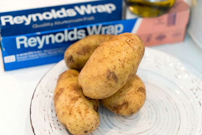 slow cooker baked potatoes