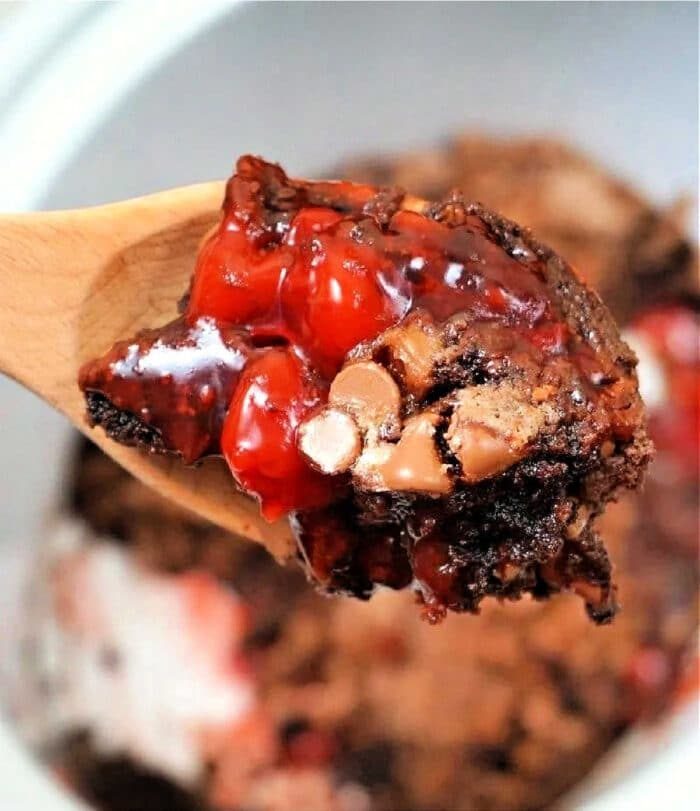 Crockpot Lava Cake with cake mix