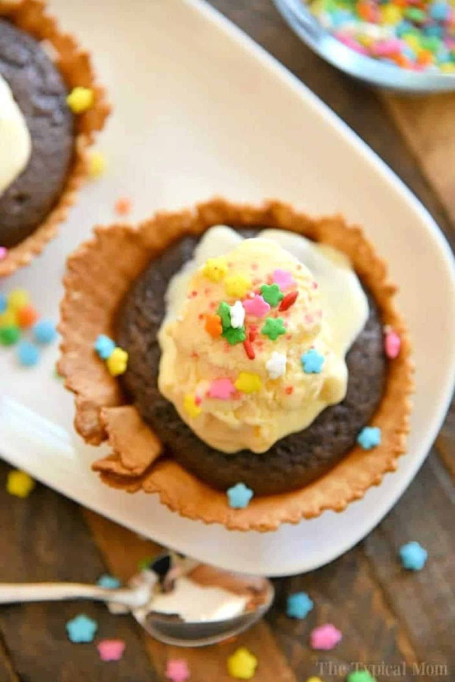 Bake Cupcakes in Waffle Bowls