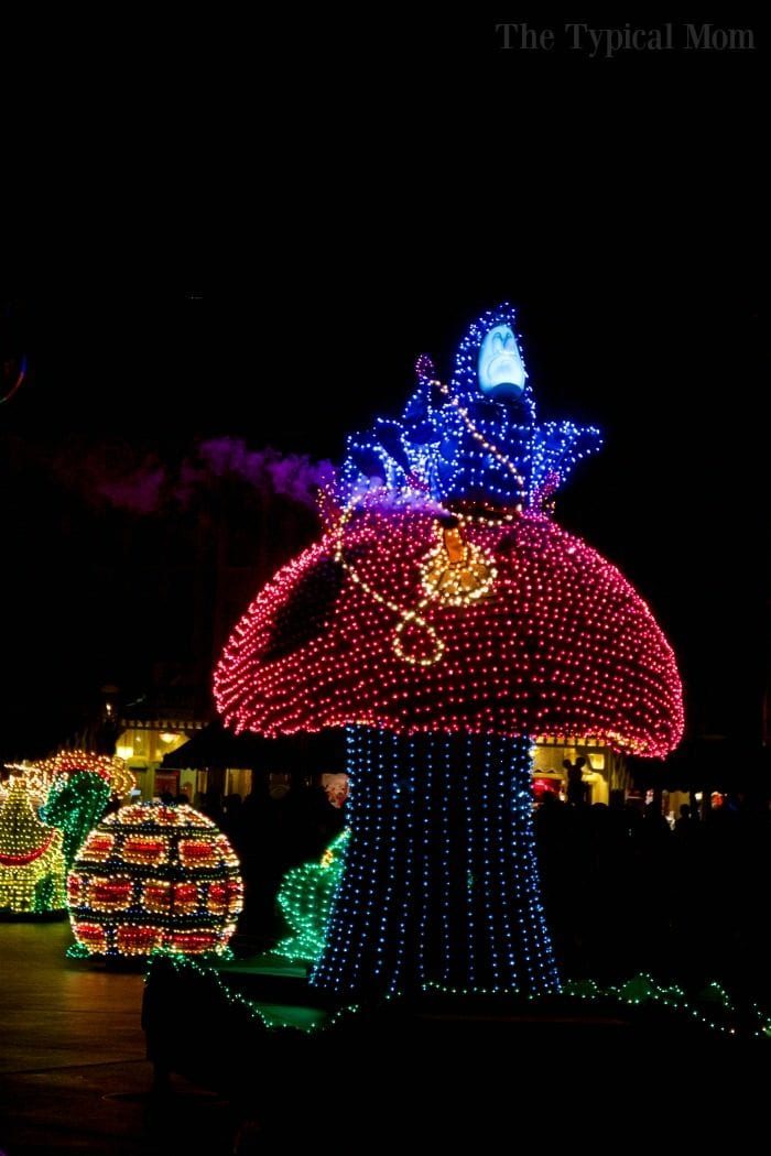 disneyland electrical parade 4