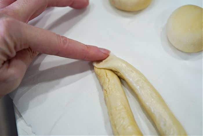 how to make easter bread