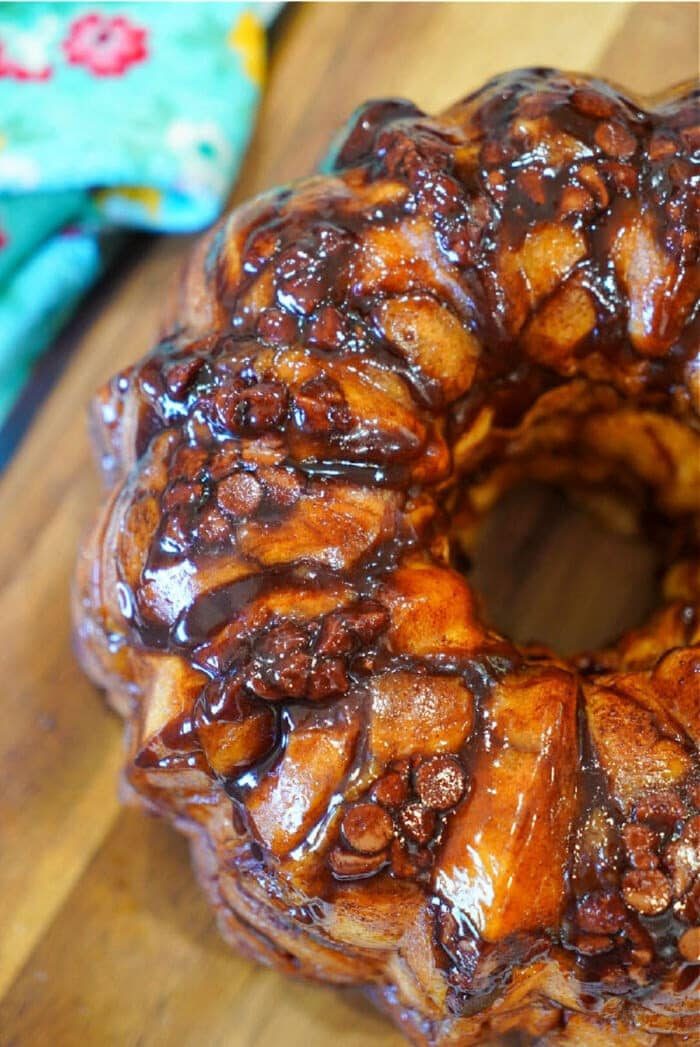 Frozen Cinnamon Roll monkey bread