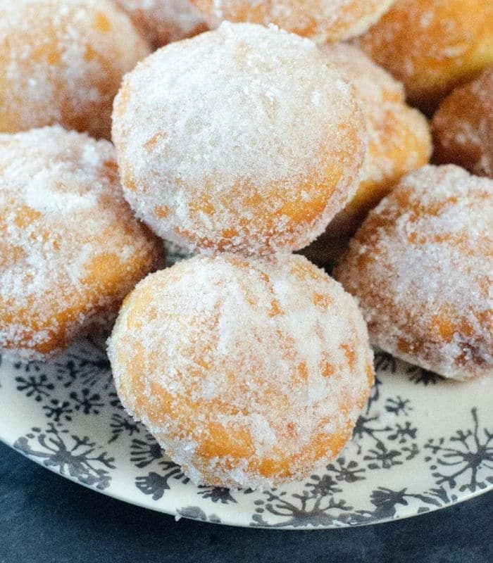 homemade powdered sugar donut holes