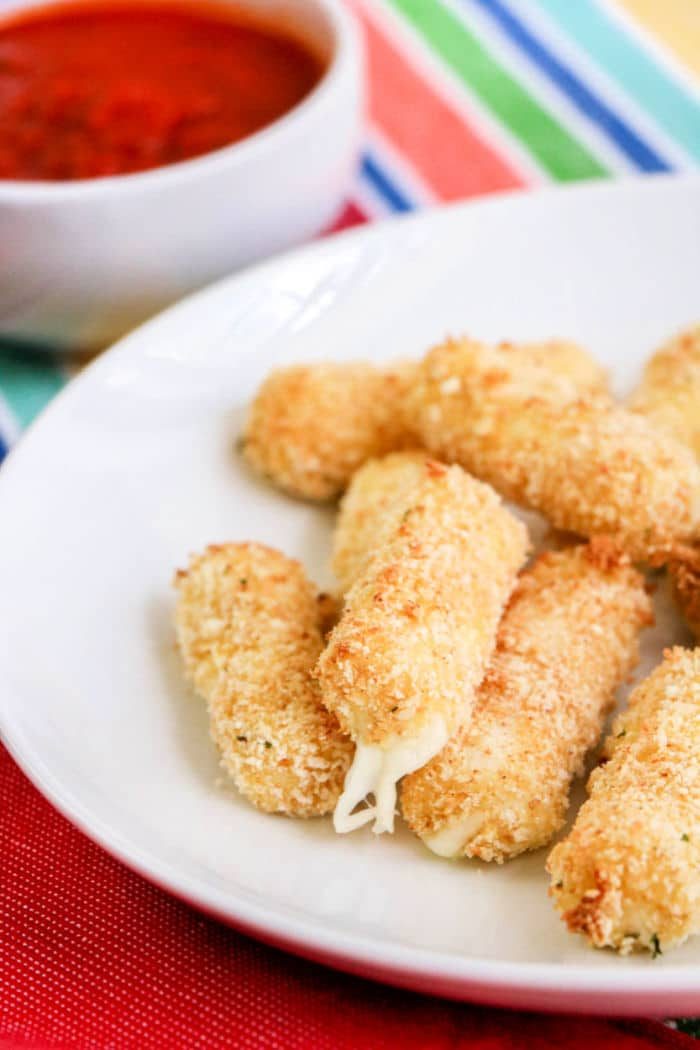 Air Fryer Mozzarella Sticks