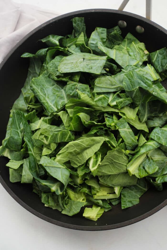 How to Cook Collard Greens on the Stove