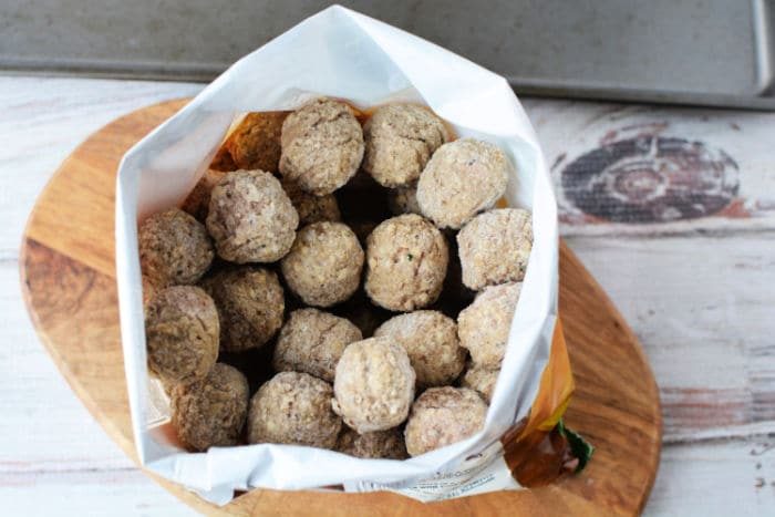 How Long to Cook Meatballs in Oven Celcius