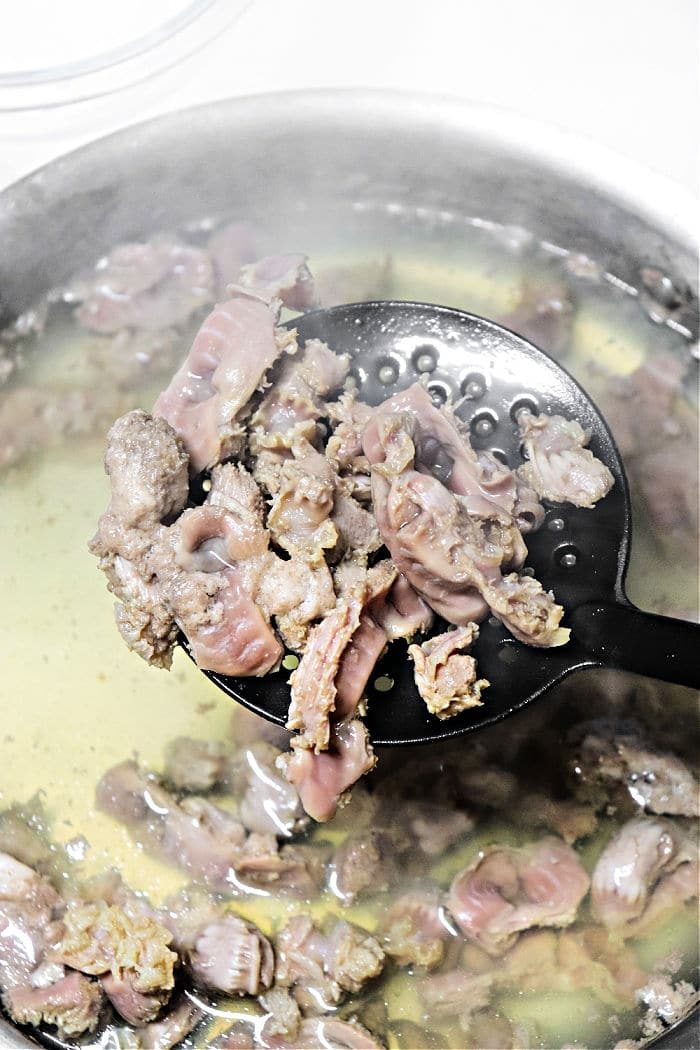 boiled chicken gizzards