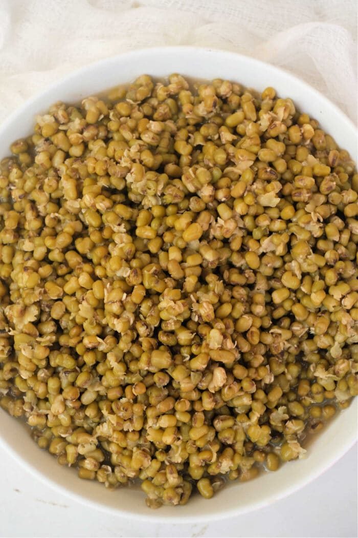 Mung Beans in Pressure Cooker