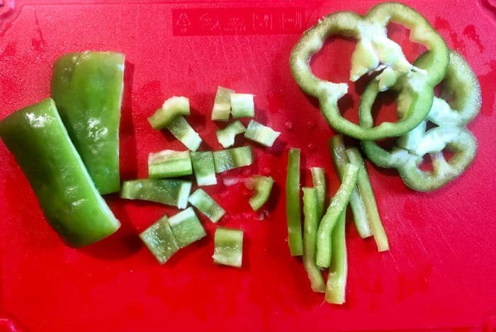 How to dice bell peppers