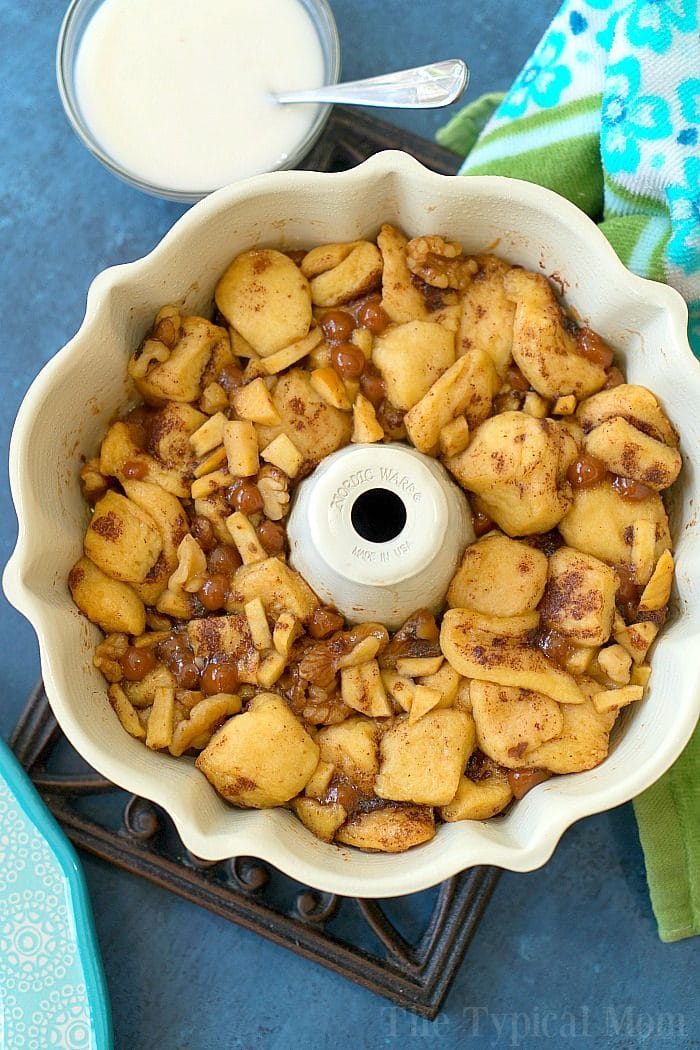 instant pot caramel apple monkey bread