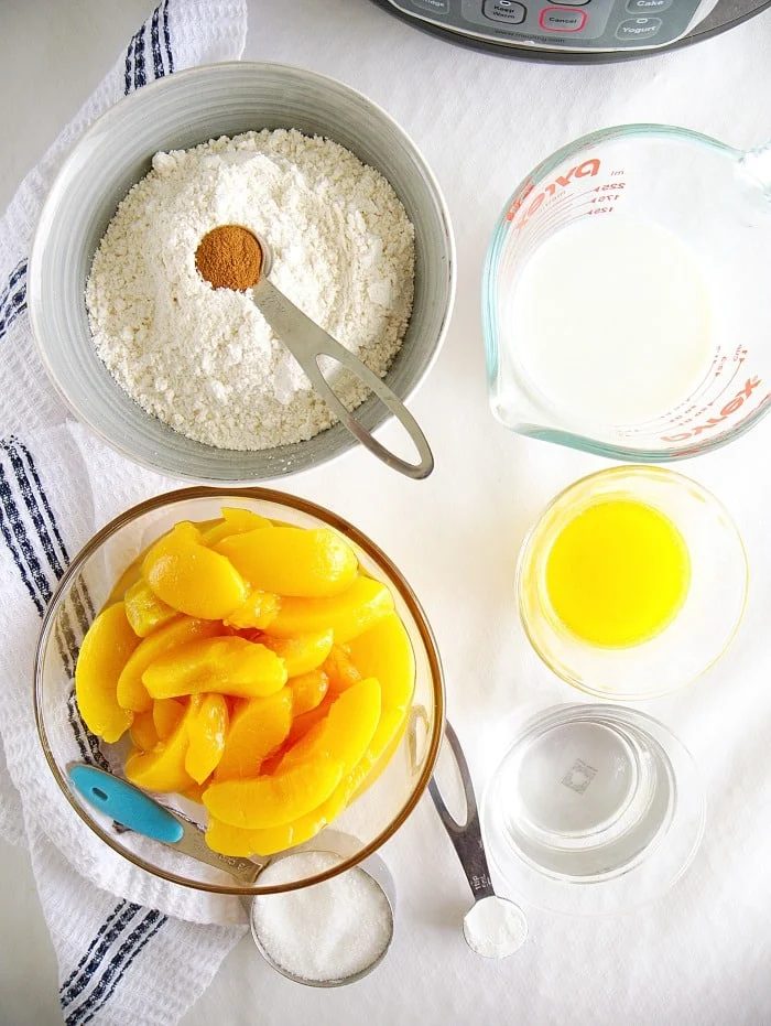 easy peach cobbler