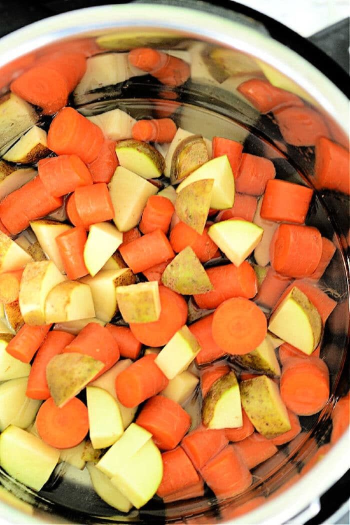 pressure cooker carrots and potatoes