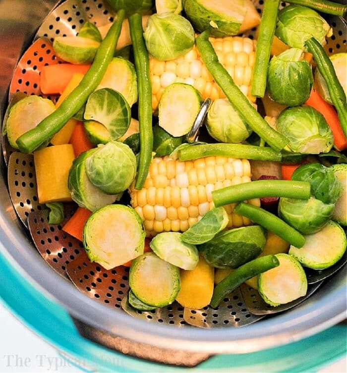 steaming-vegetables-in-instant-pot