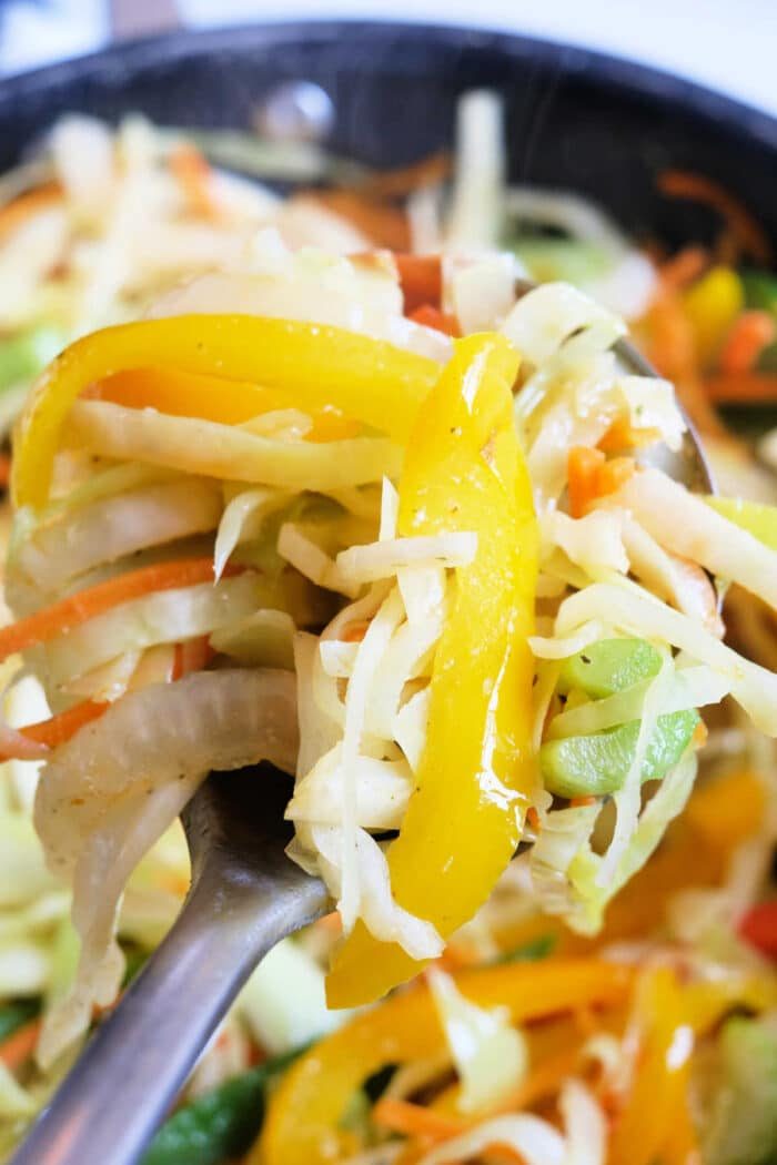 Jamaican spicy cabbage recipe