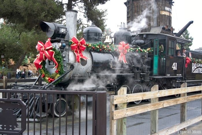 Knott's Berry Farm at Christmas