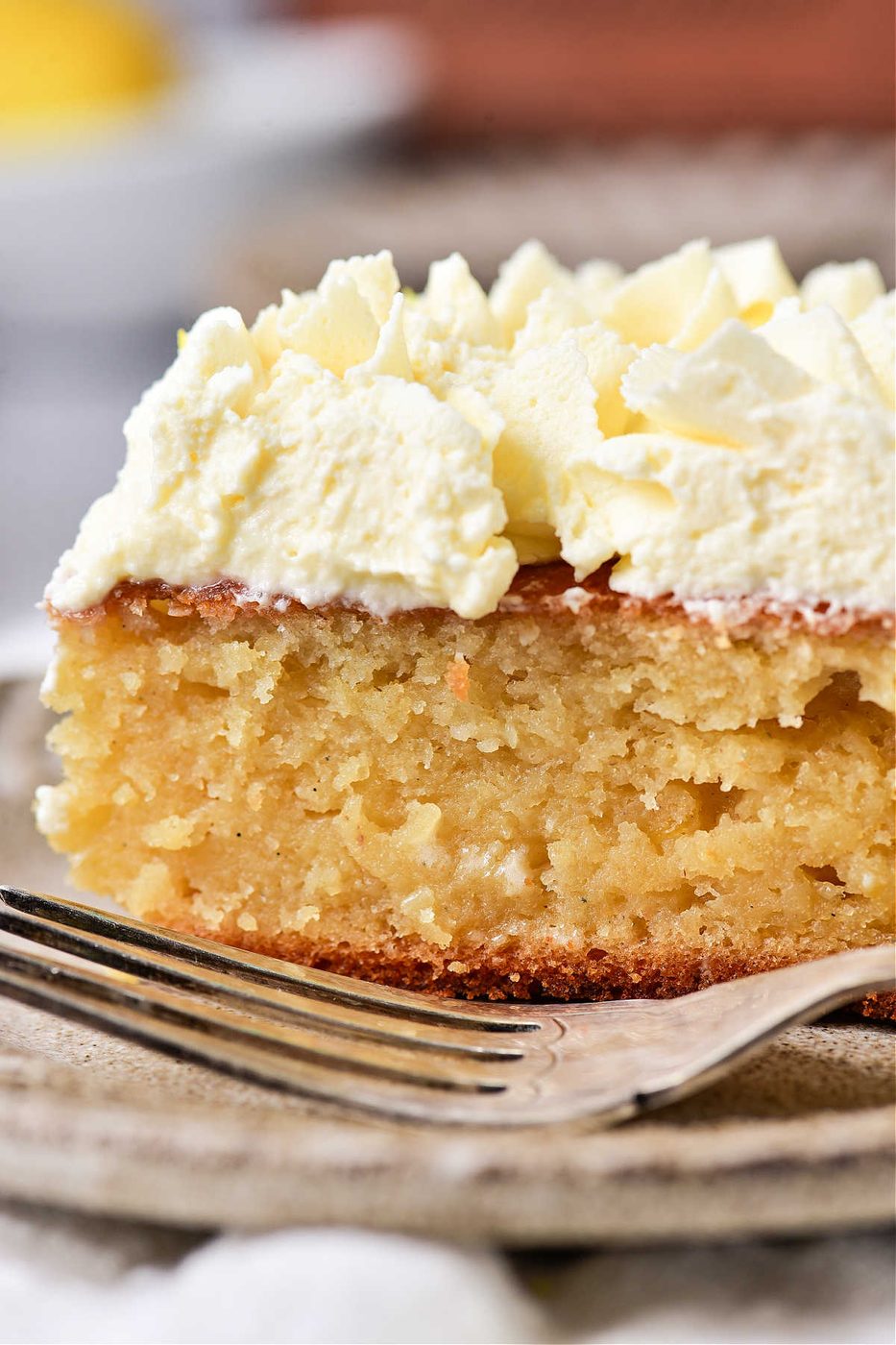 Lemon Curd Cake