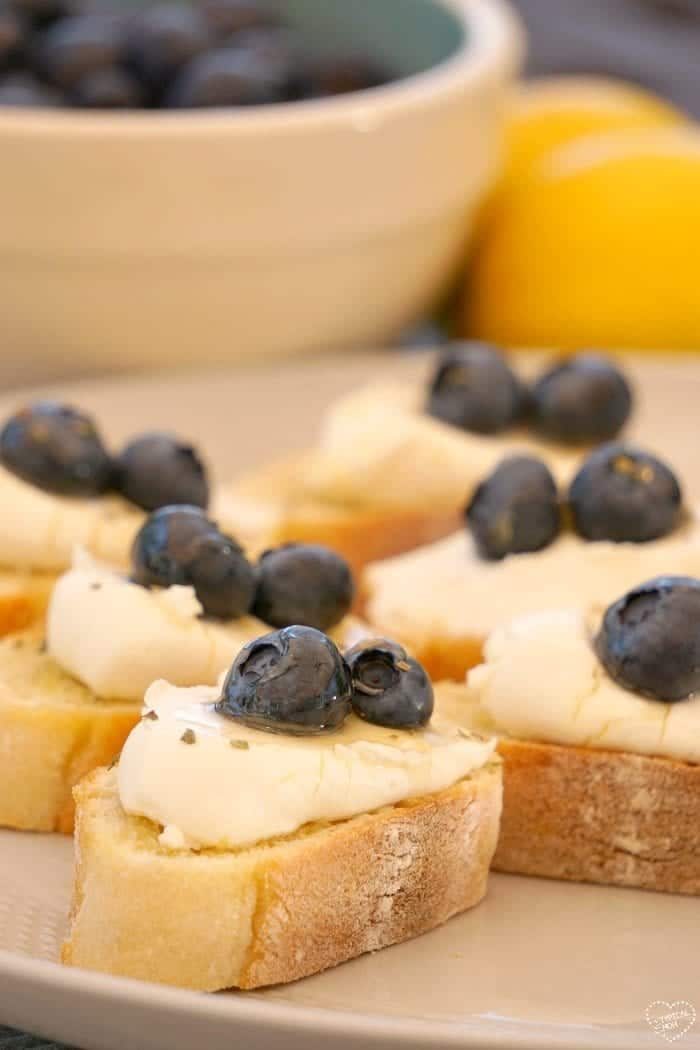 Bruschetta with Cheese