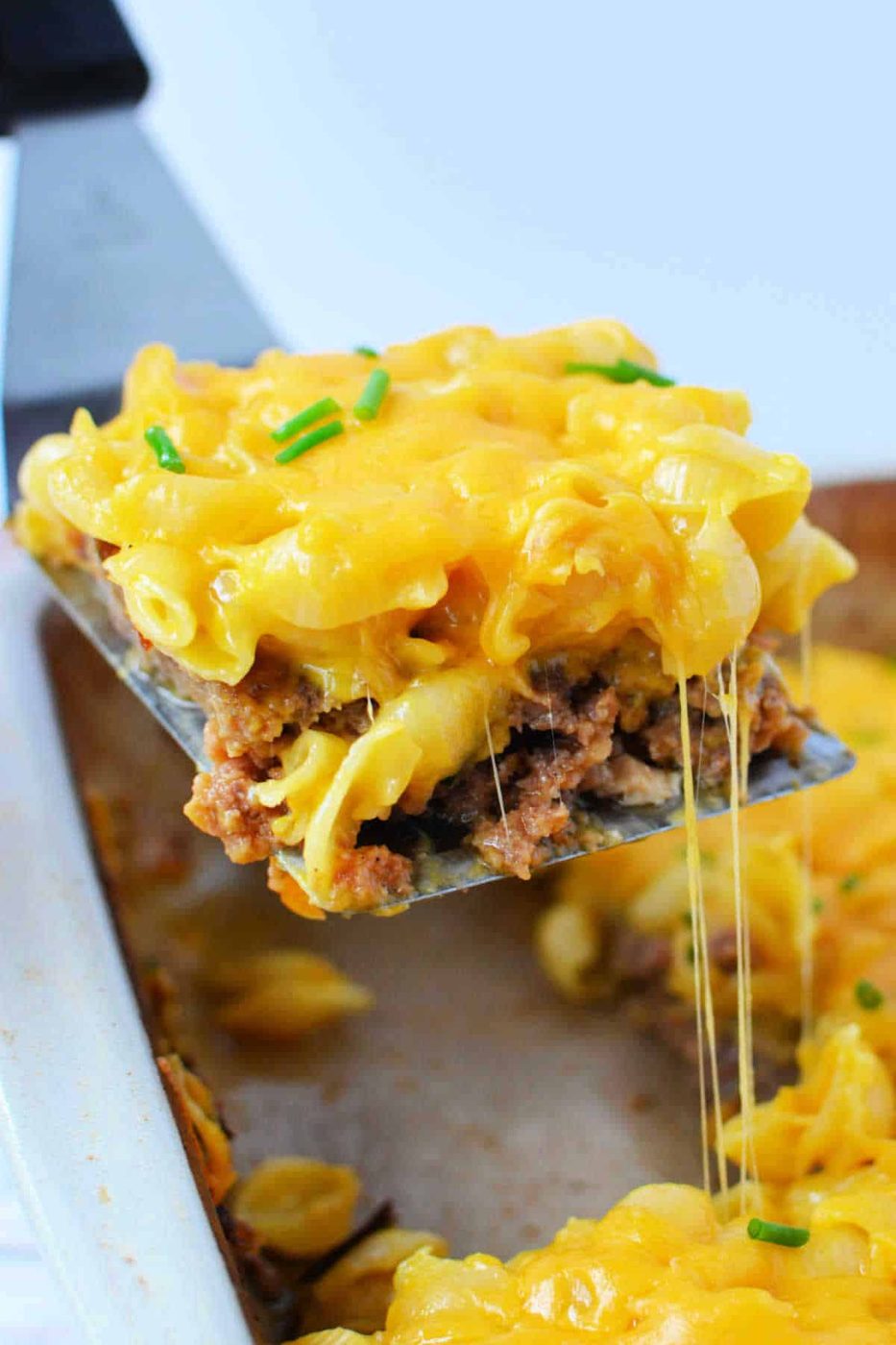 Mac and Cheese Meatloaf Casserole
