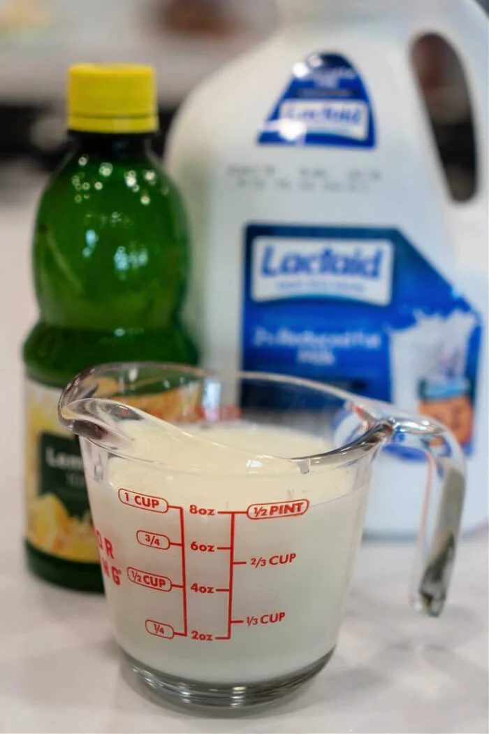 Making Buttermilk with Lemon Juice