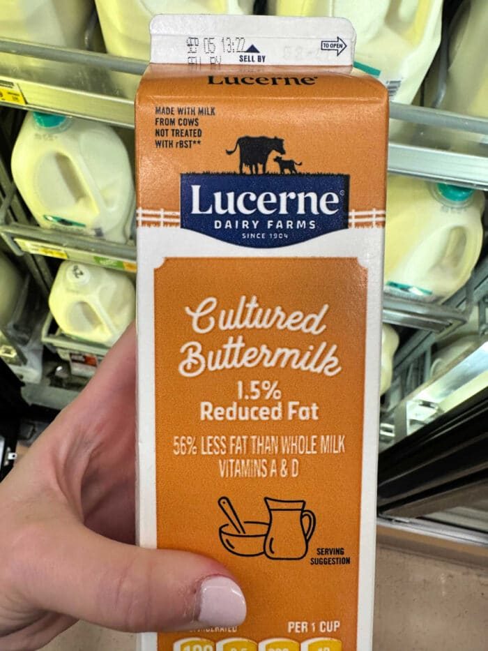 How to Make Buttermilk with Lemon Juice