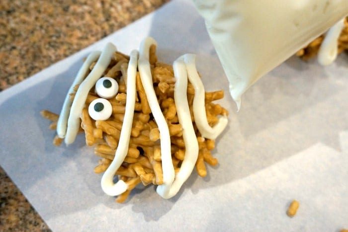 halloween haystacks