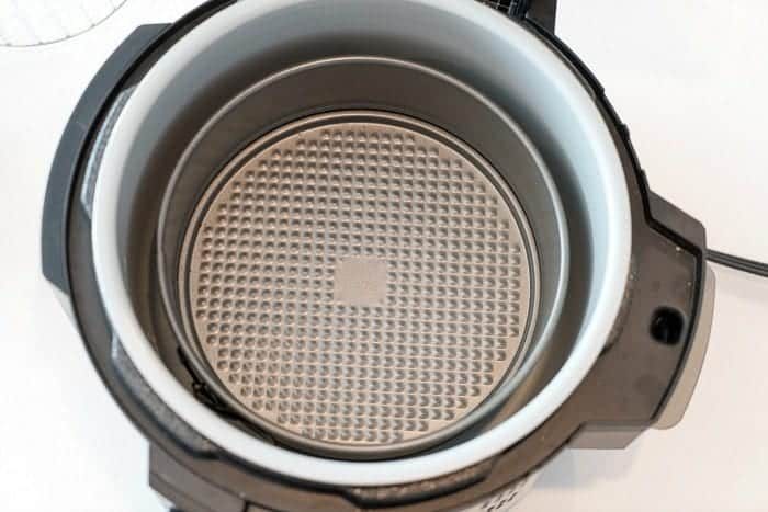 pressure cooker cake pan