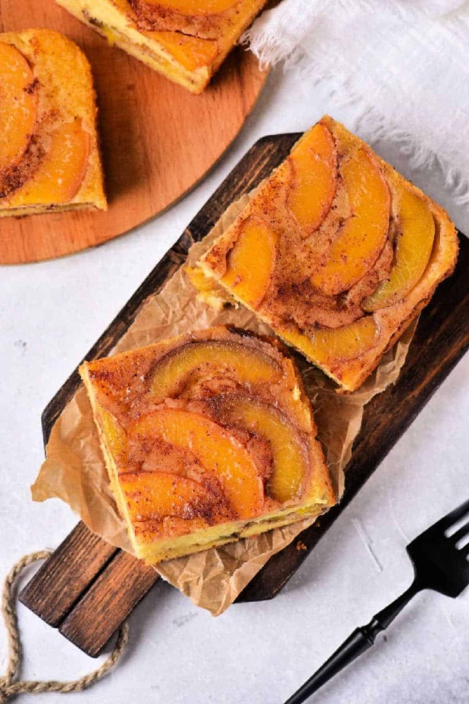 Peaches Cake