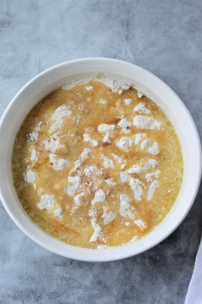 Canned Peach Cobbler with Cake Mix