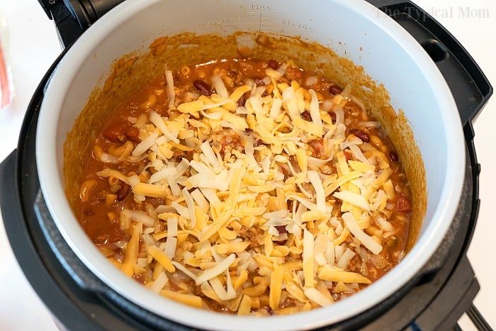 cheesy chili mac