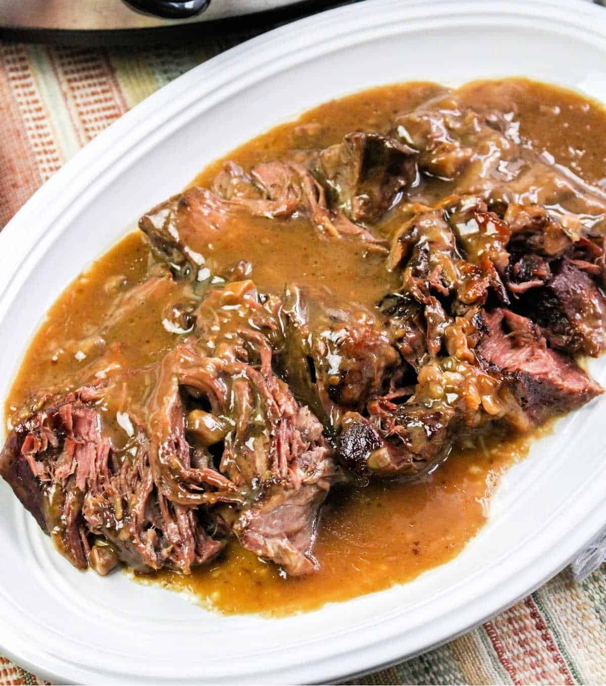 Instant Pot Shredded Beef and Gravy