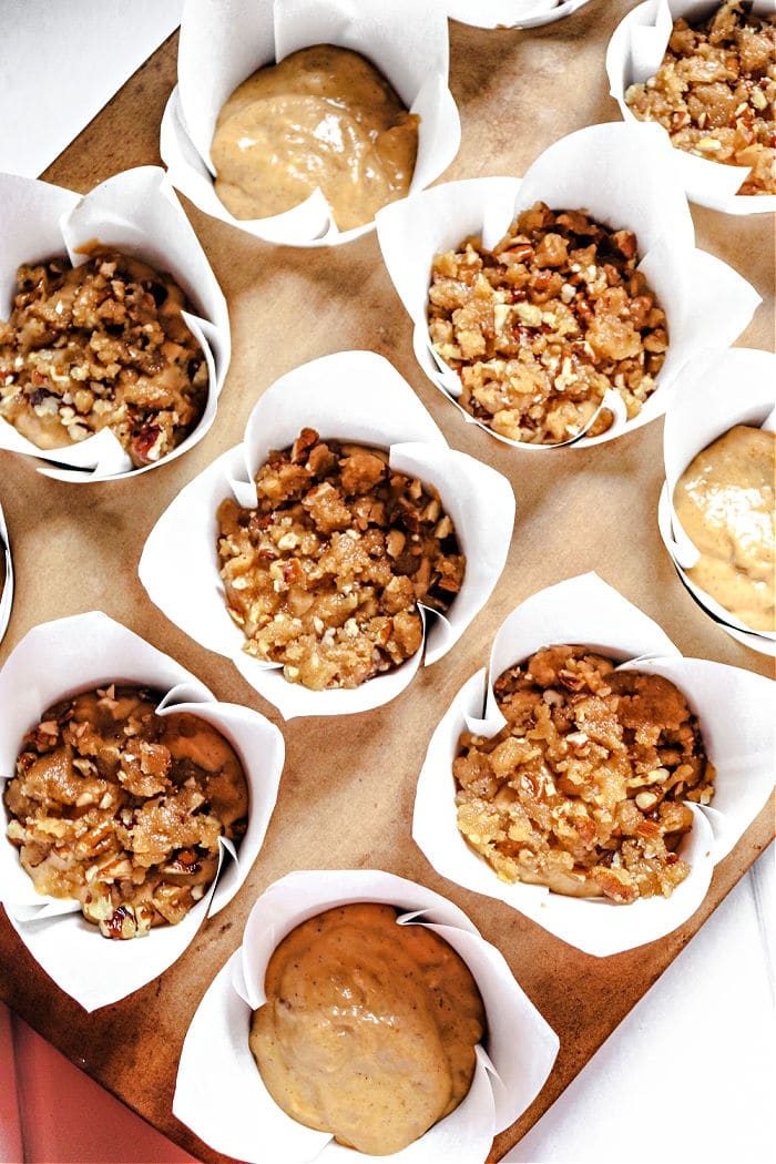 pumpkin crumb muffins
