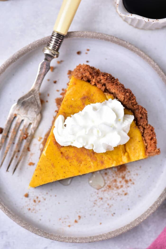 Pumpkin Pie with Graham Cracker Crust