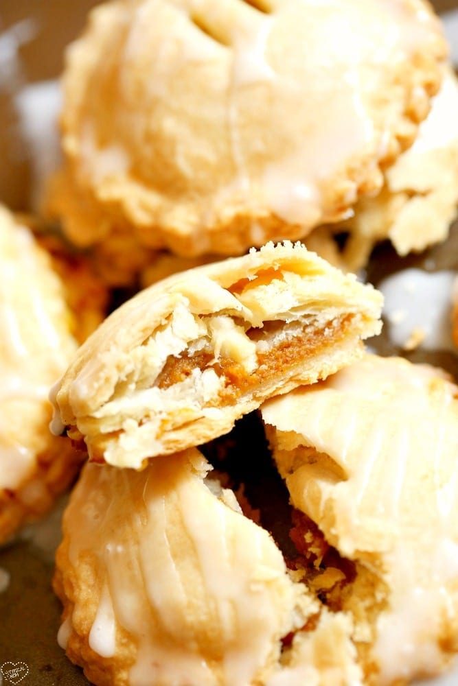 pumpkin pie hand pies