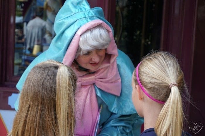 how to get free disneyland tickets