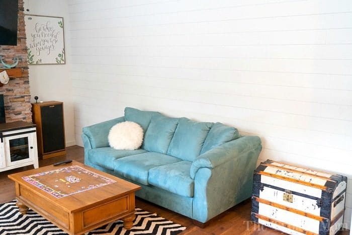 shiplap wall 2