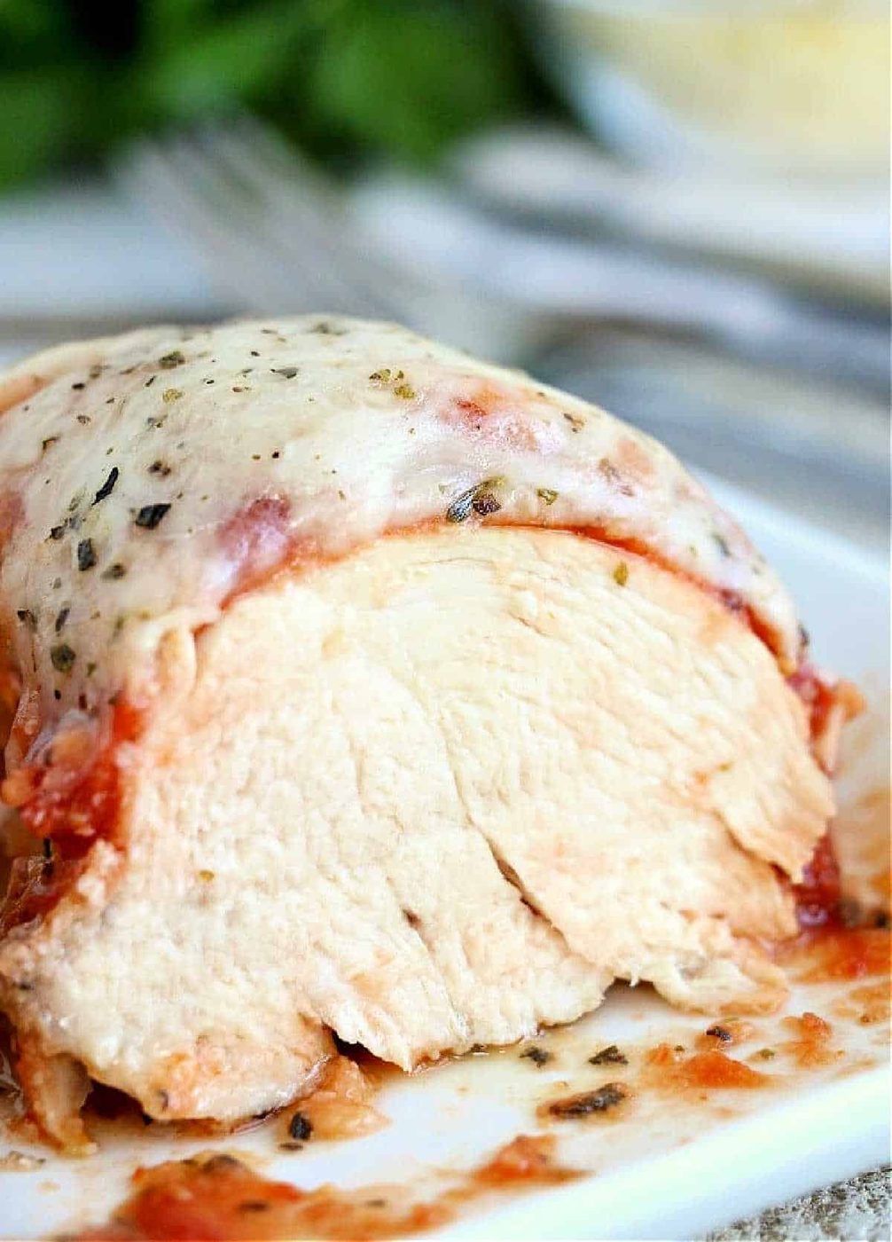 Slow Cooker Chicken Parmesan